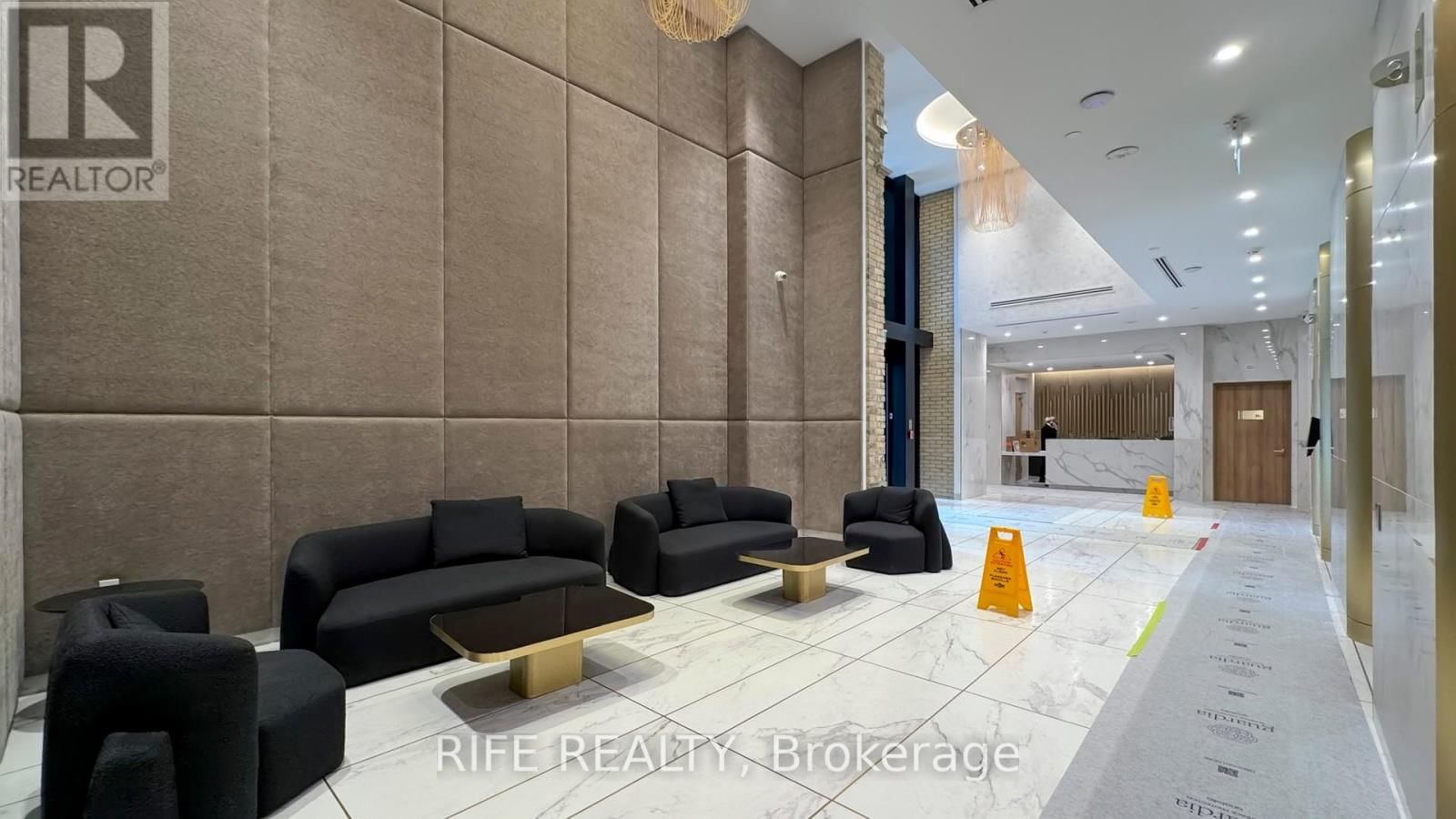 2910 - 634 CHURCH STREET Image 4