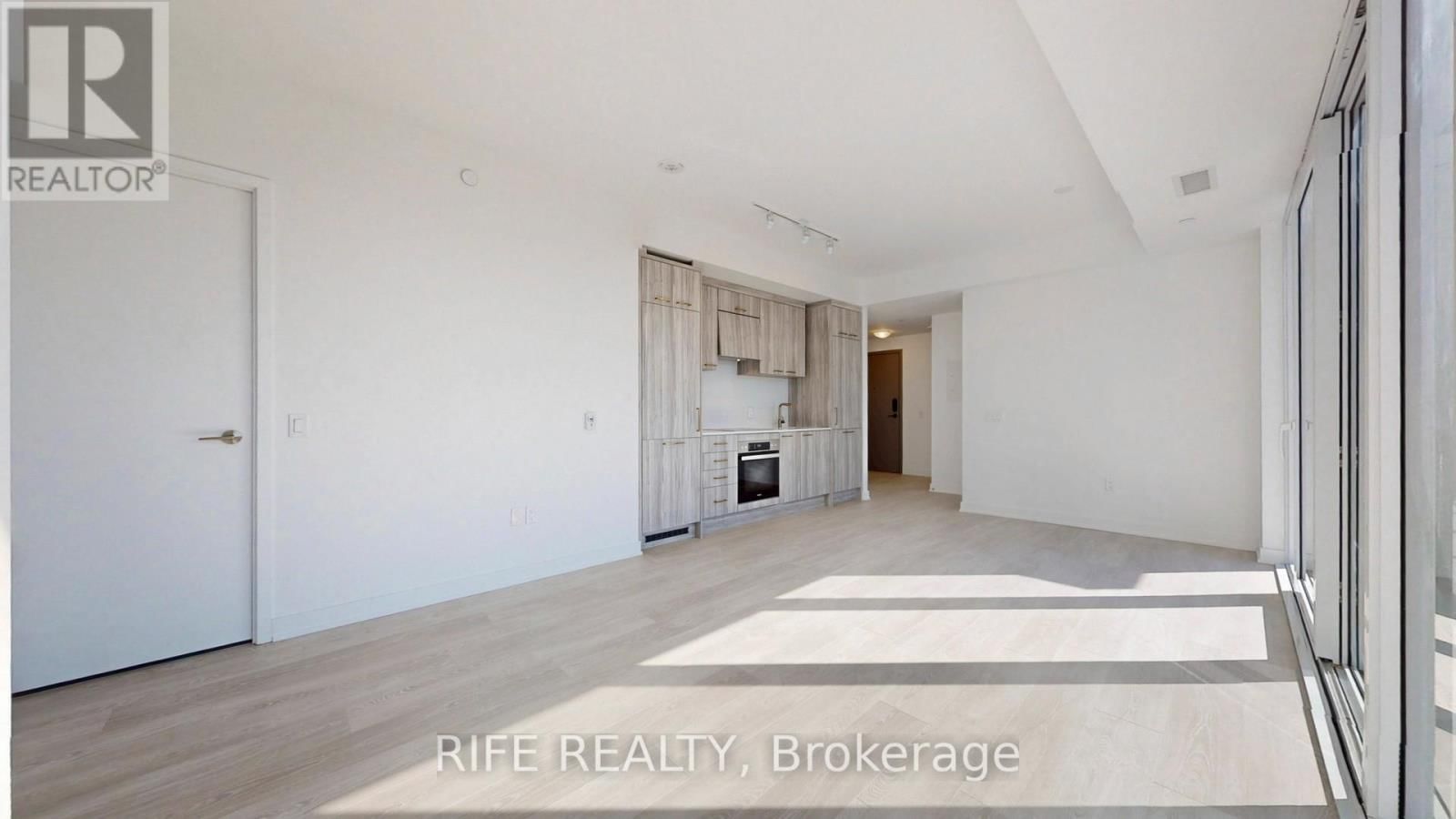 2910 - 634 CHURCH STREET Image 9