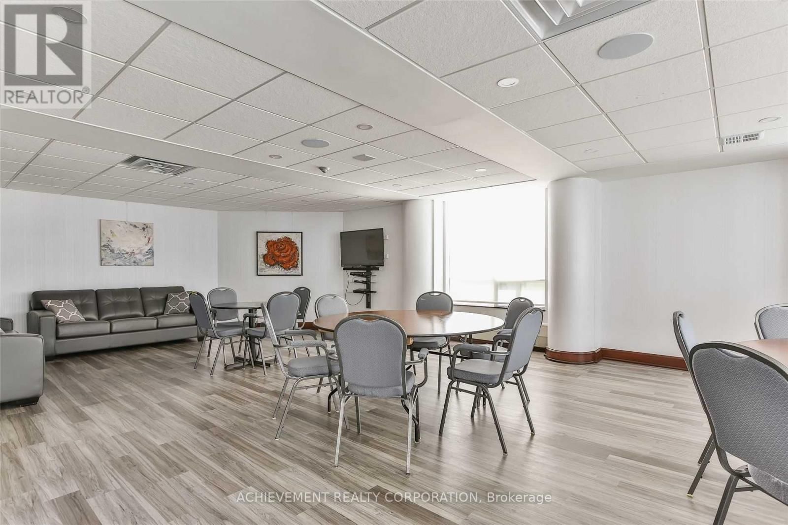 1509 - 1121 STEELES AVENUE WEST Image 11