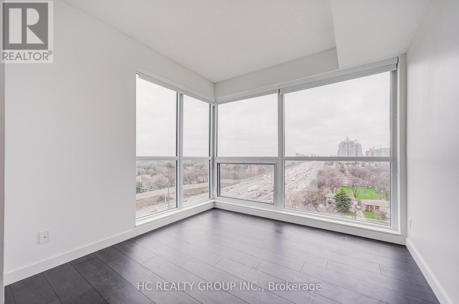 1703 - 25 MCMAHON DRIVE Image 15