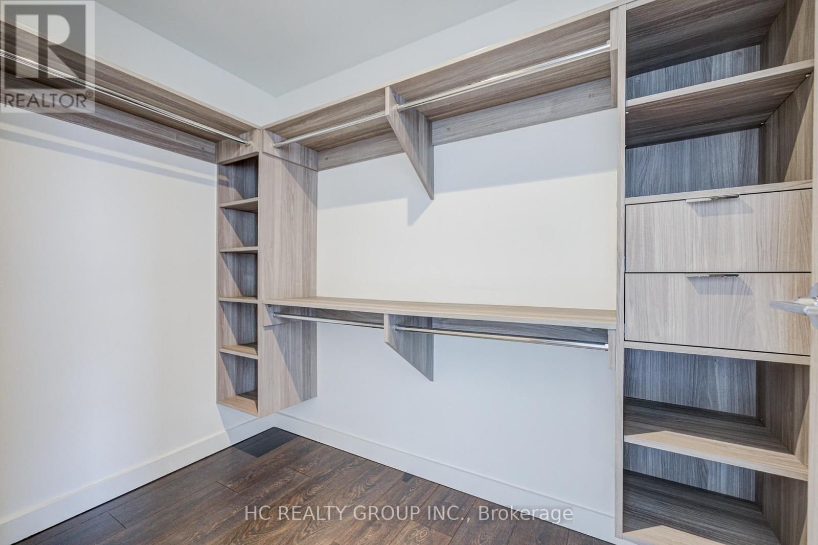 1703 - 25 MCMAHON DRIVE Image 16