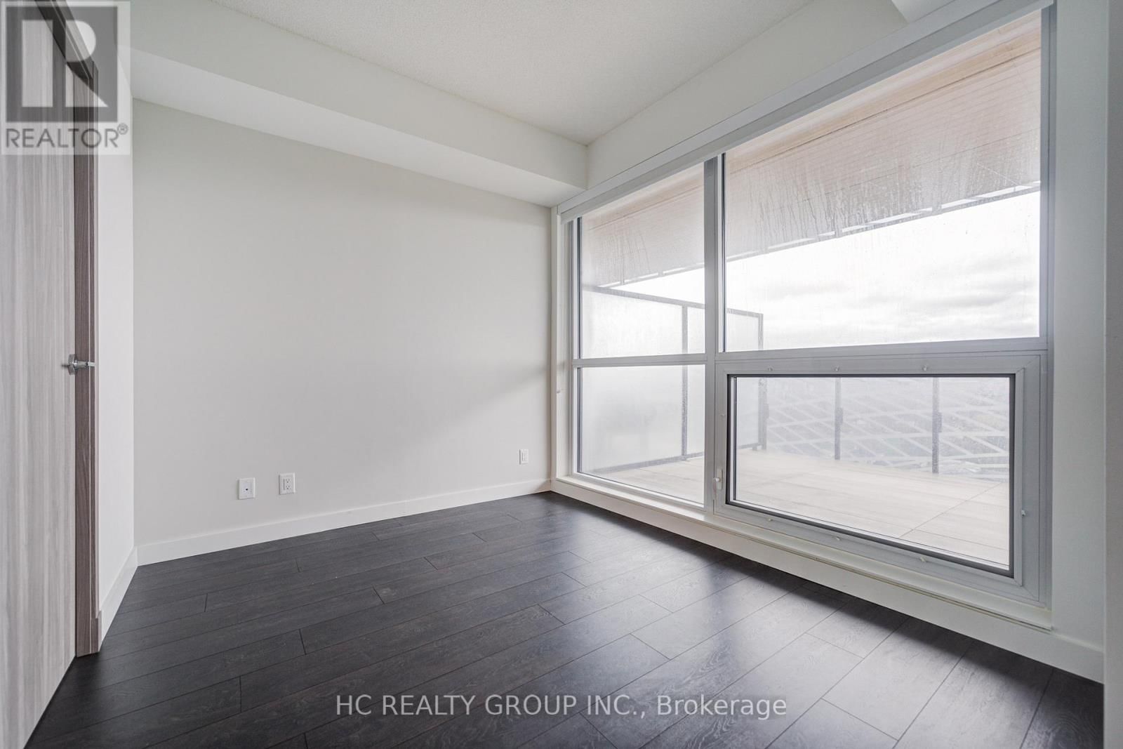 1703 - 25 MCMAHON DRIVE Image 23