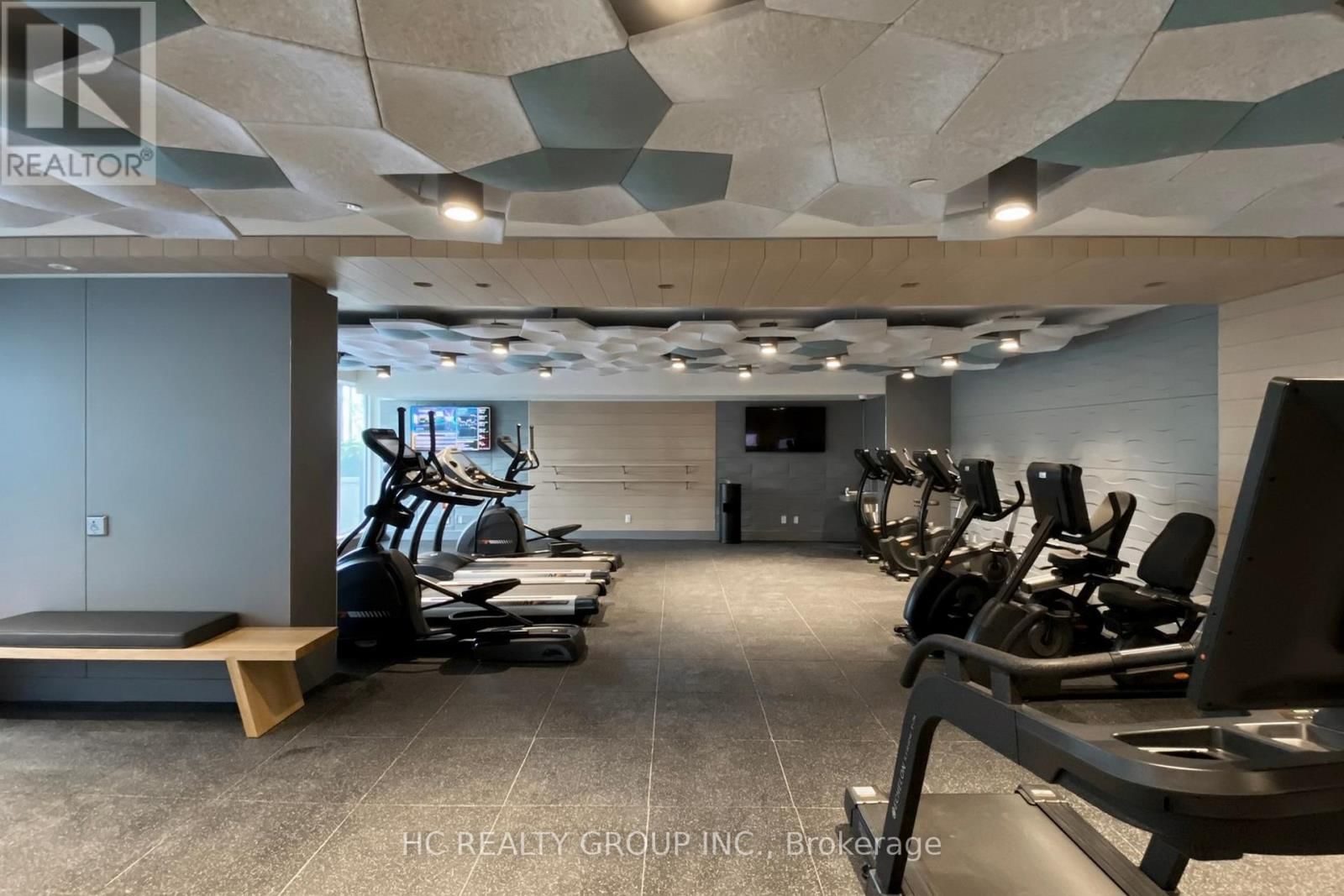 1703 - 25 MCMAHON DRIVE Image 34