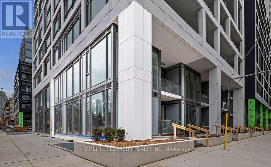 204 SE - 60 PRINCESS STREET Image 1