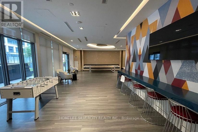 204 SE - 60 PRINCESS STREET Image 20