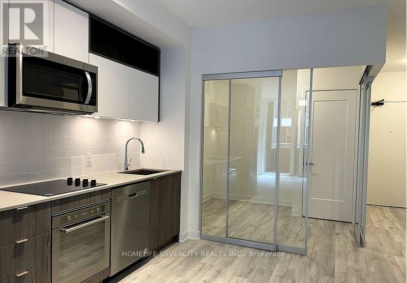 204 SE - 60 PRINCESS STREET Image 6