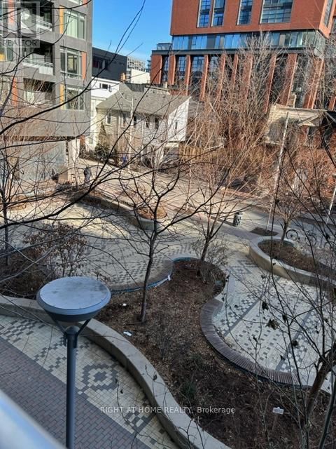 224 - 525 ADELAIDE STREET WEST Image 16