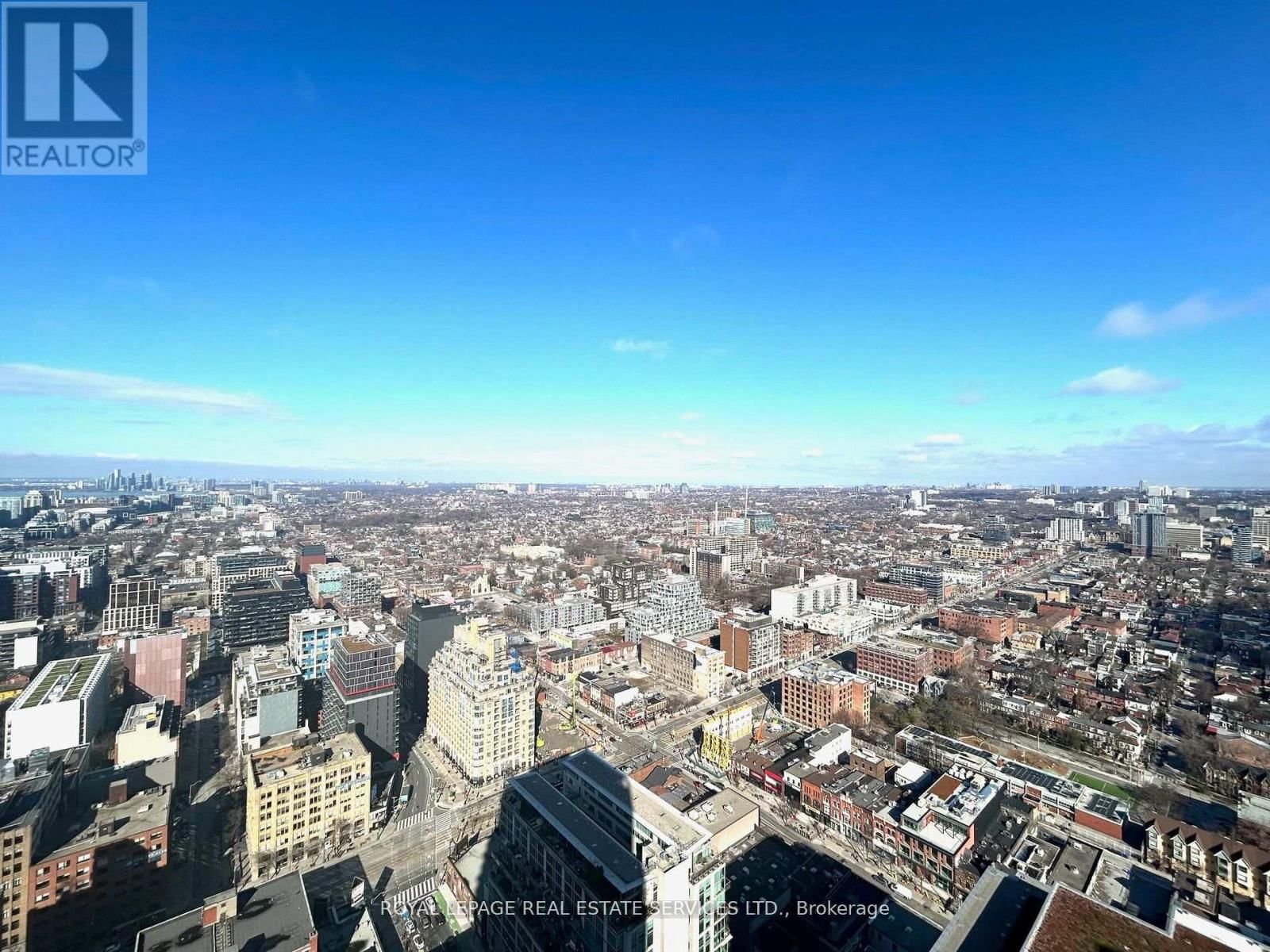 4713 - 108 PETER STREET Image 18