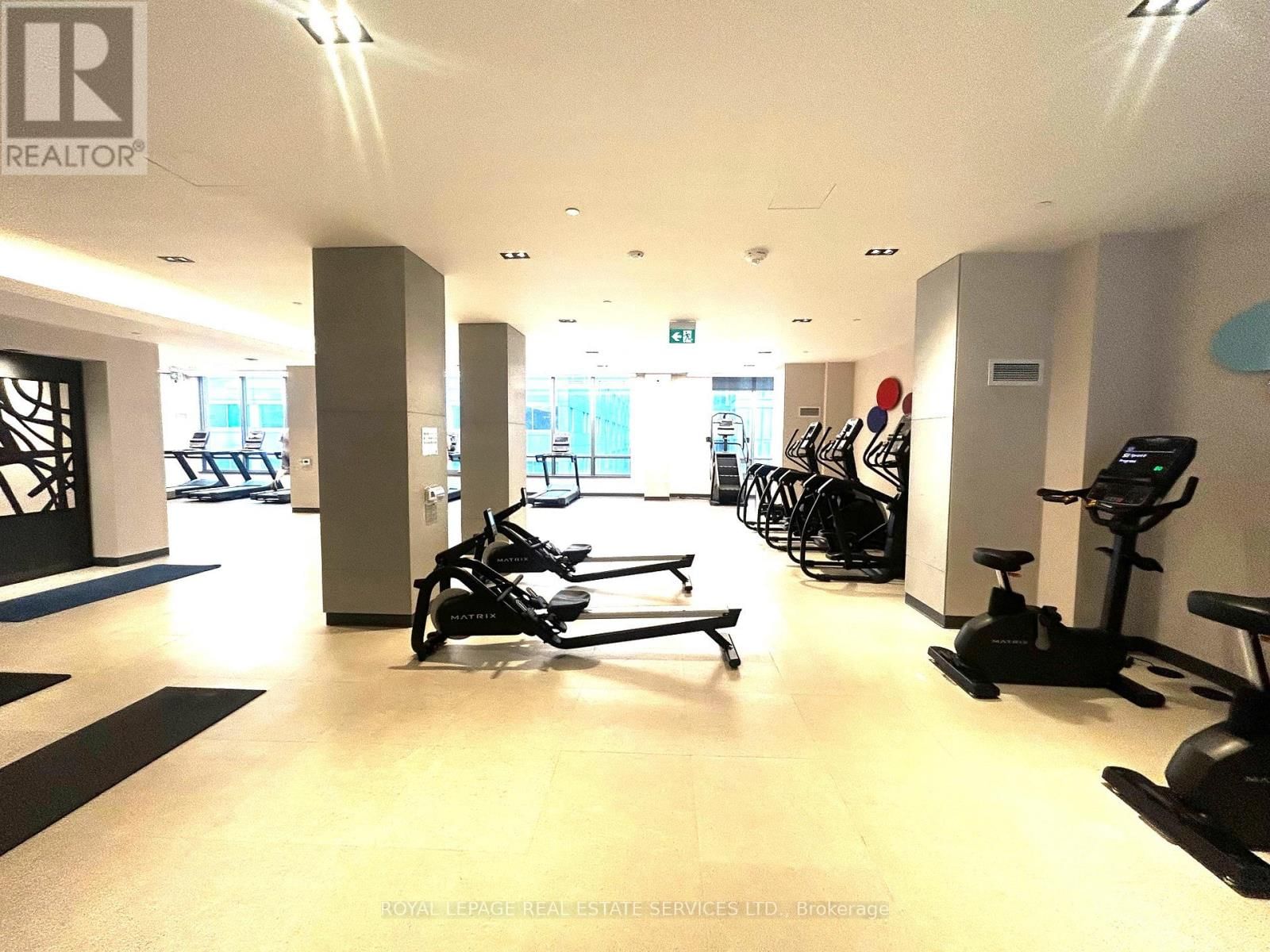 4713 - 108 PETER STREET Image 23