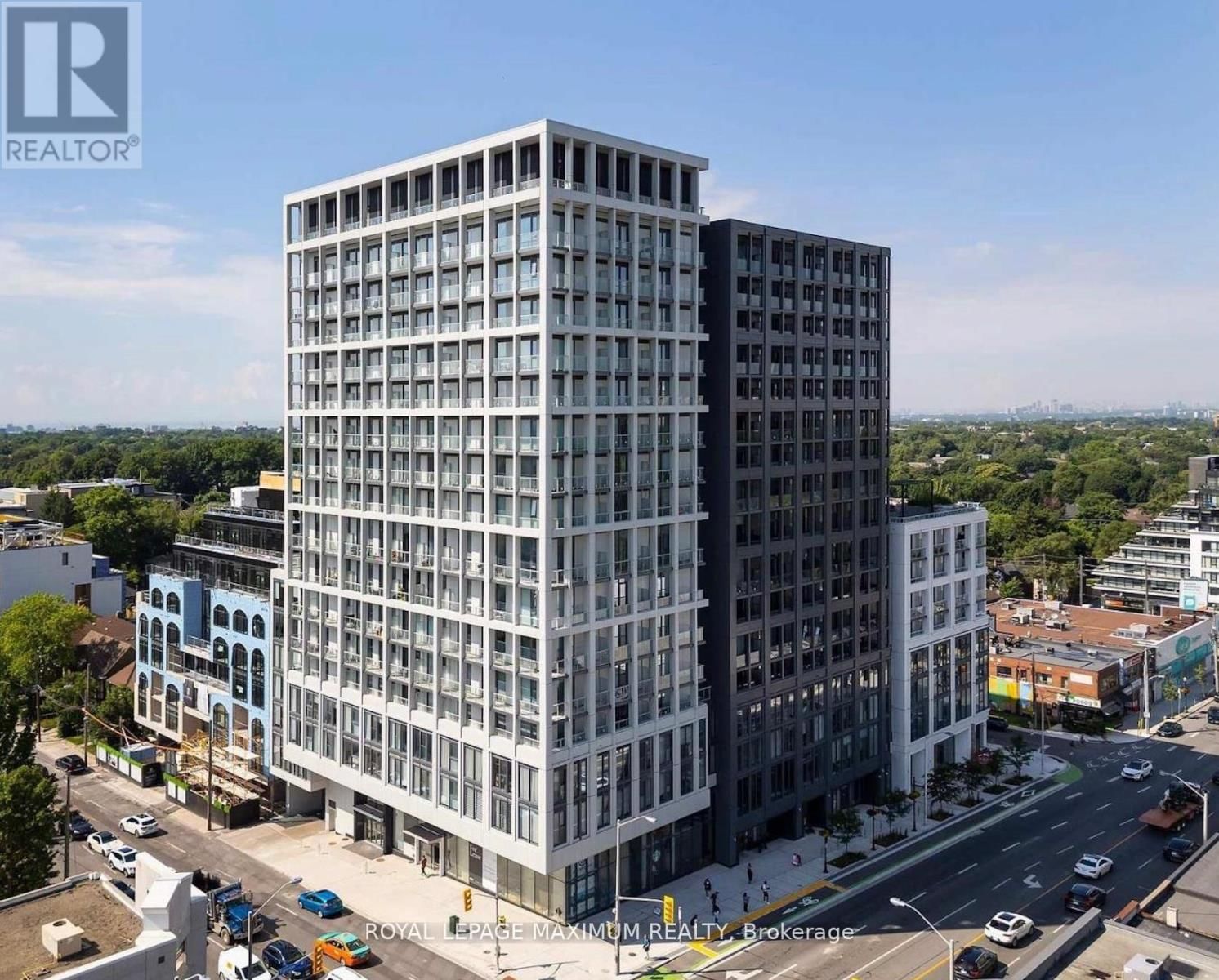 201 - 2020 BATHURST STREET Image 2