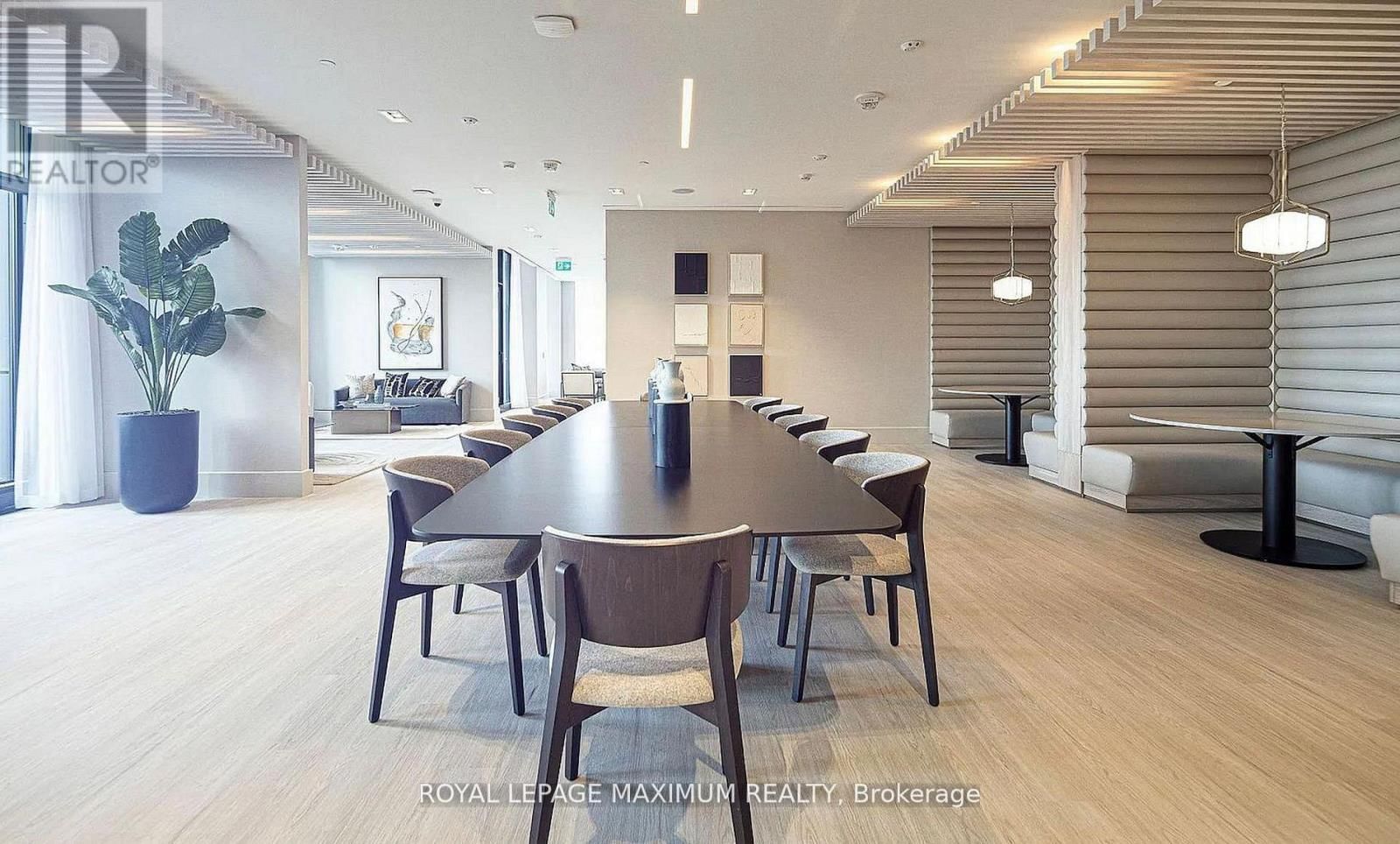 201 - 2020 BATHURST STREET Image 22