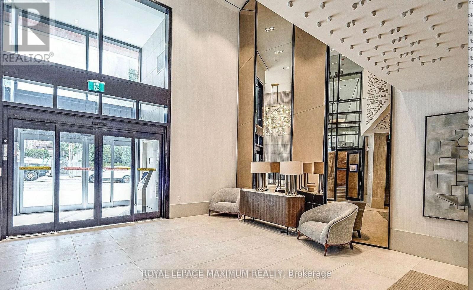 201 - 2020 BATHURST STREET Image 3