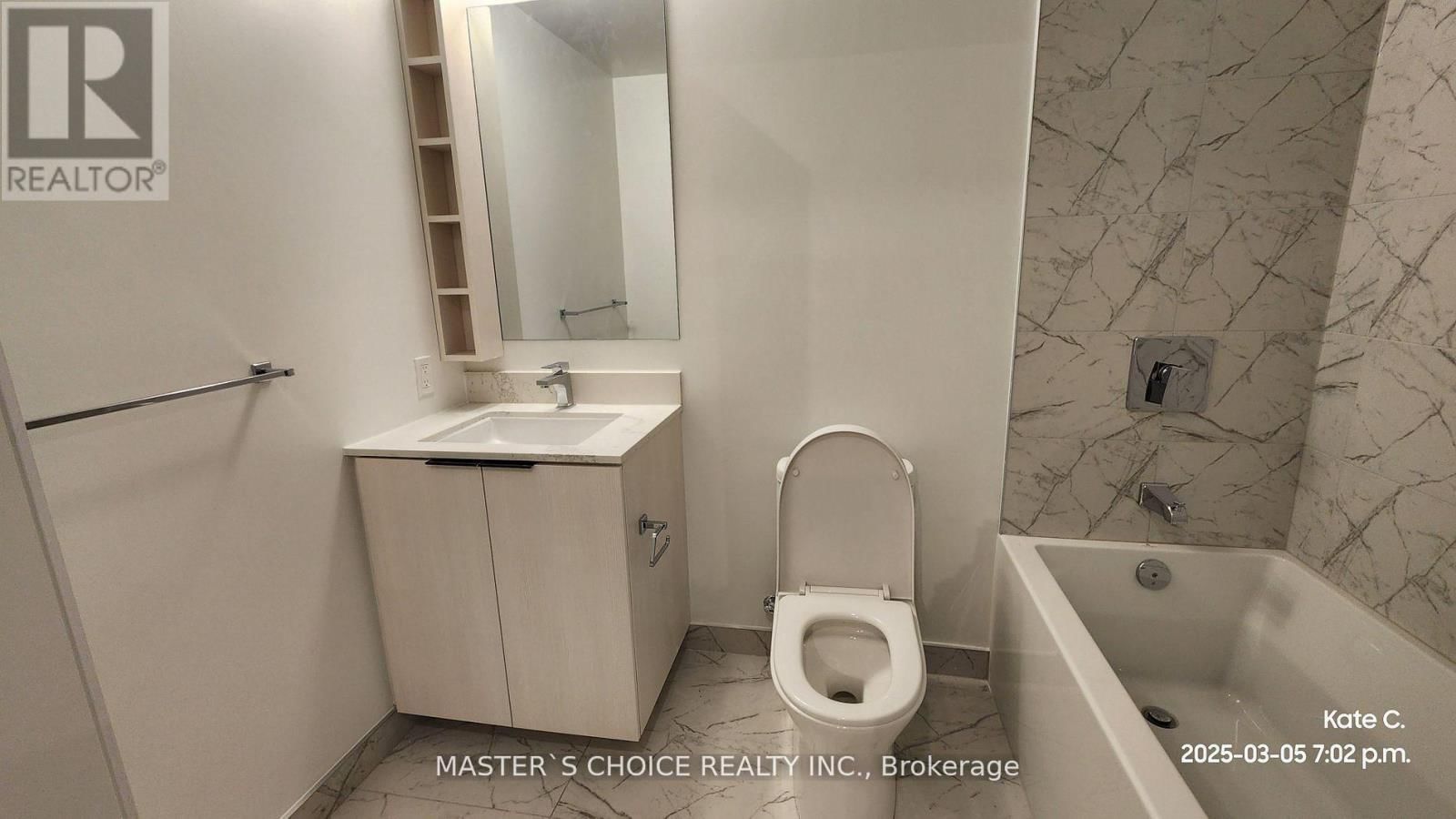 3606 - 82 DALHOUSIE STREET Image 11