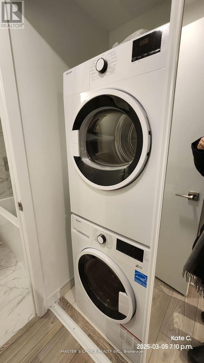 3606 - 82 DALHOUSIE STREET Image 12