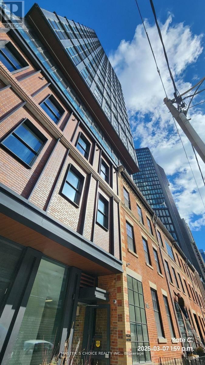 3606 - 82 DALHOUSIE STREET Image 24