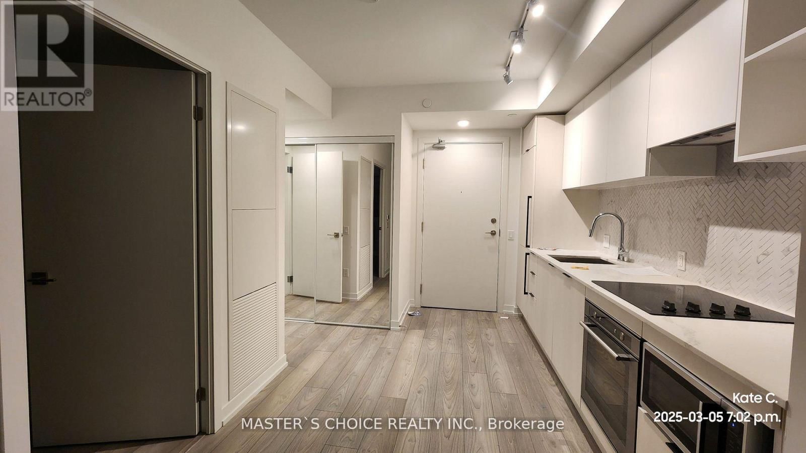 3606 - 82 DALHOUSIE STREET Image 3