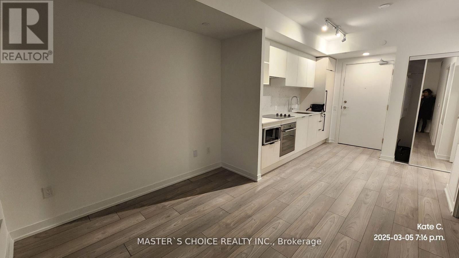 3606 - 82 DALHOUSIE STREET Image 8