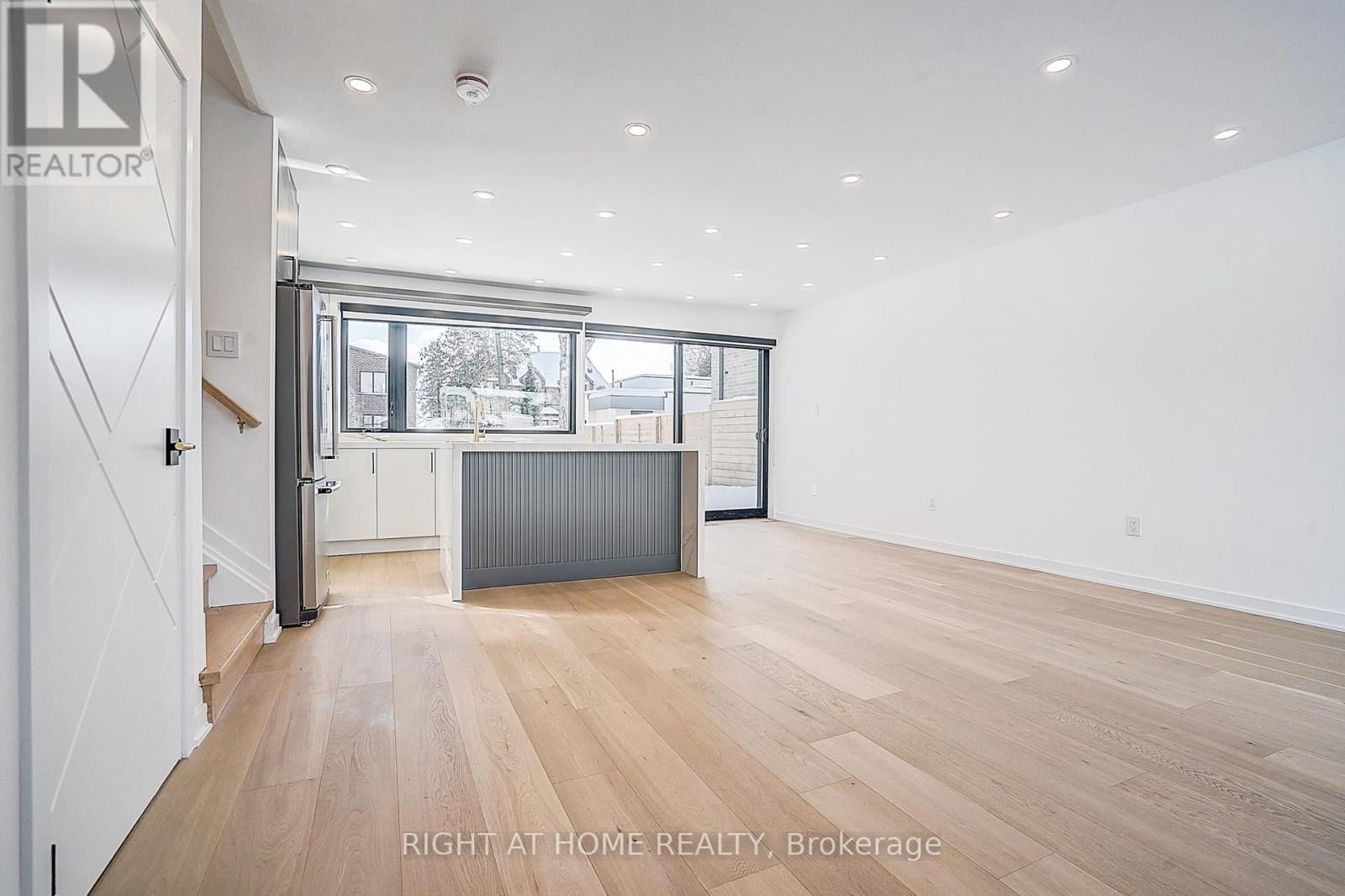 215 CHURCHILL AVENUE Image 7