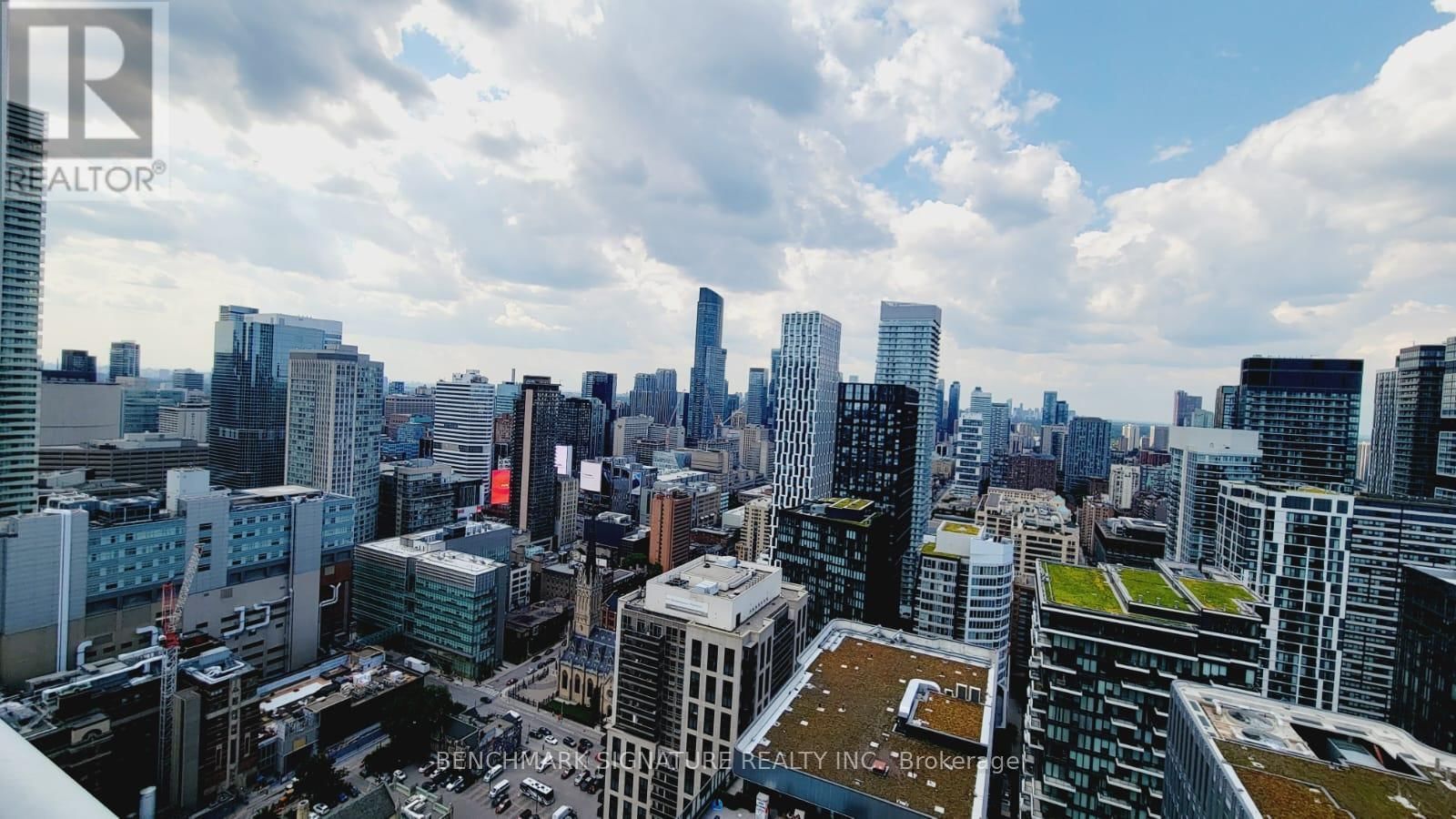 4512 - 88 QUEEN STREET EAST Image 1