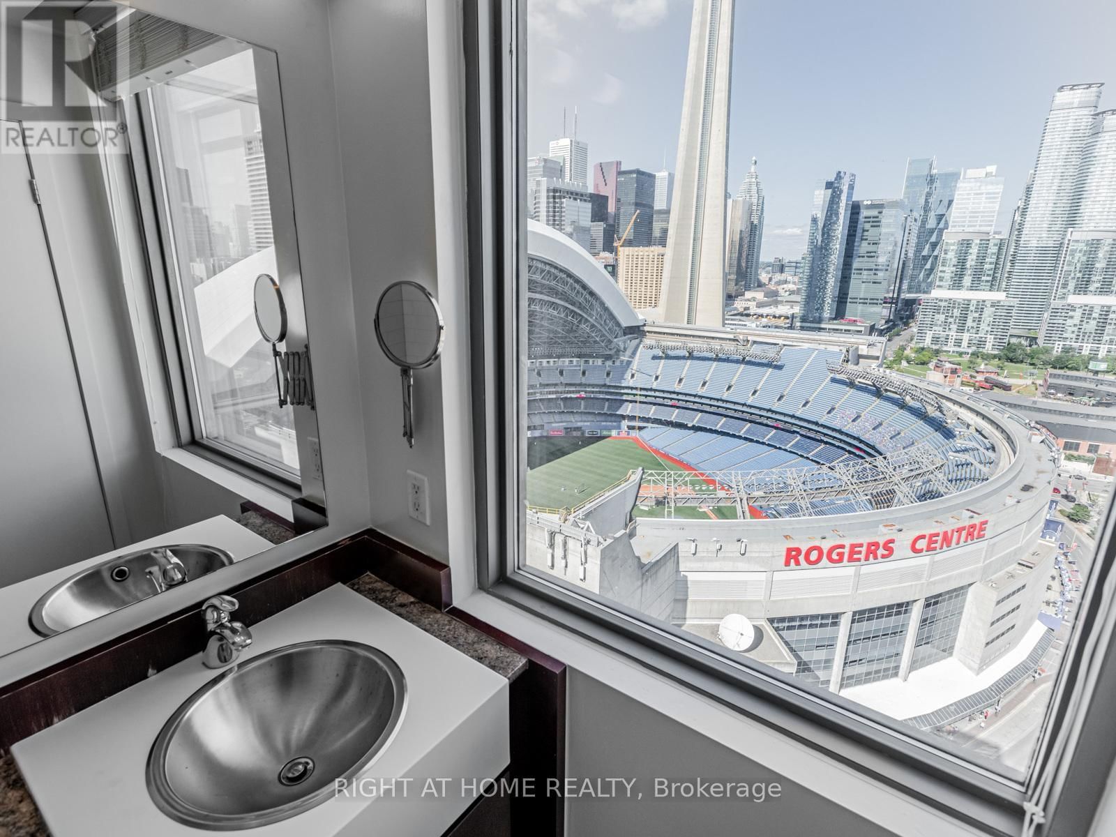 2908 - 3 NAVY WHARF COURT Image 16