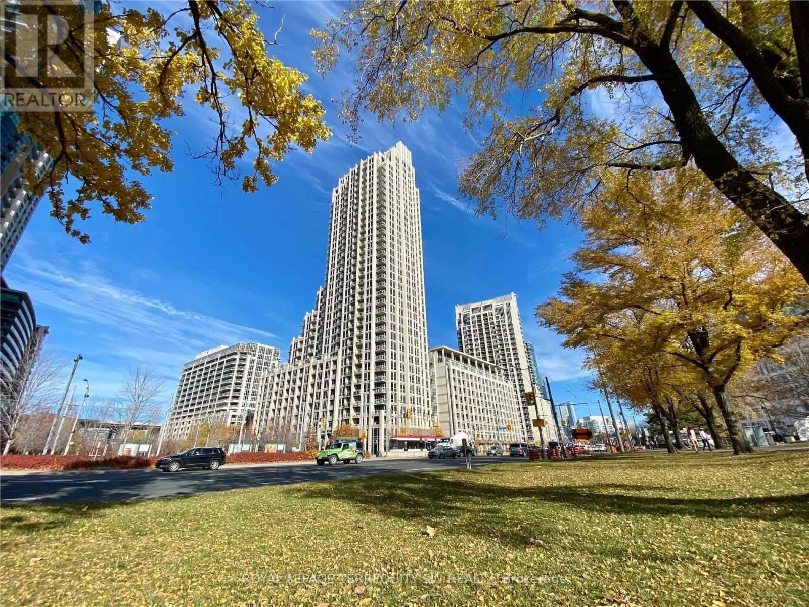 405 - 628 FLEET STREET Image 1