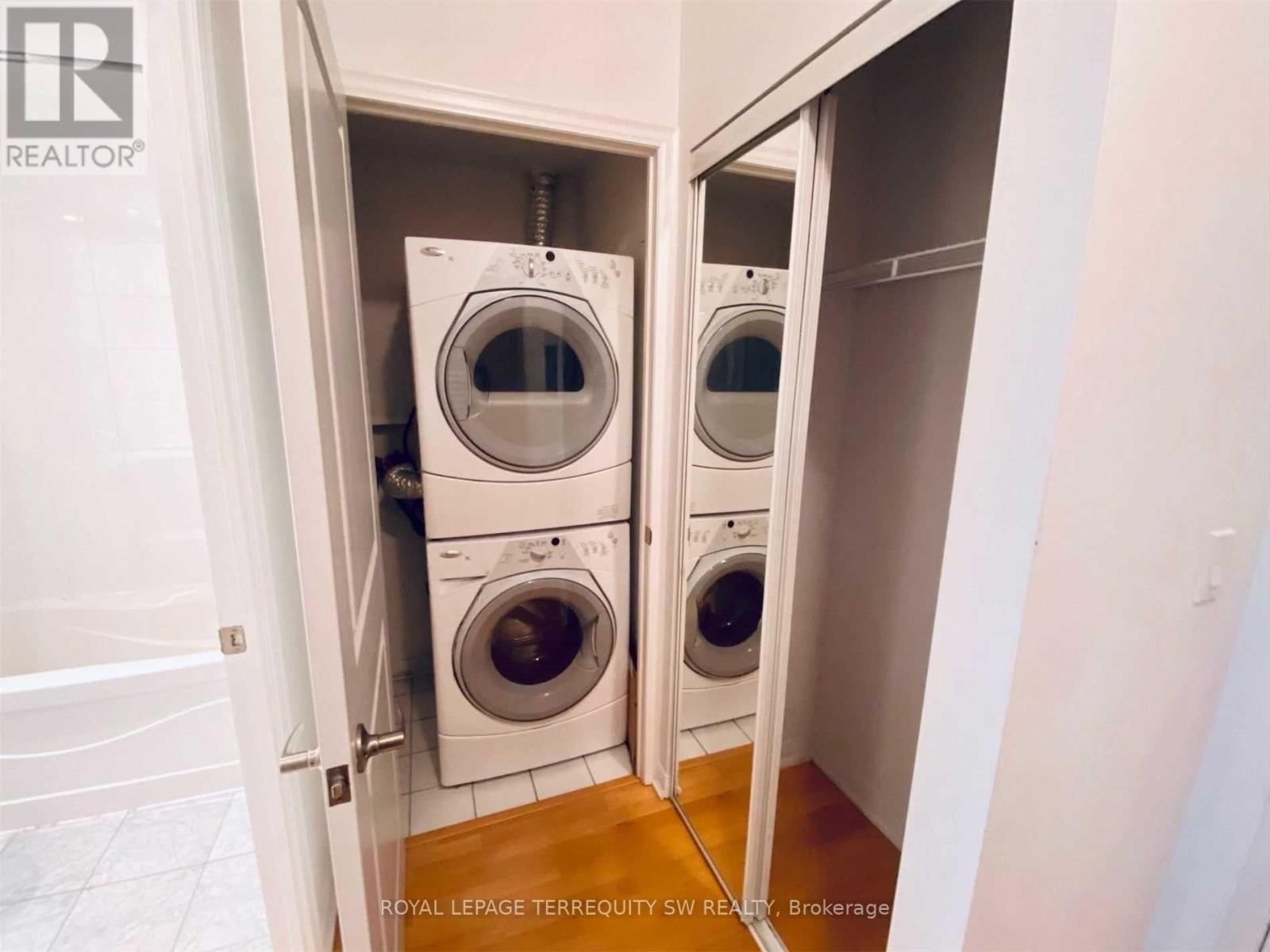 405 - 628 FLEET STREET Image 15