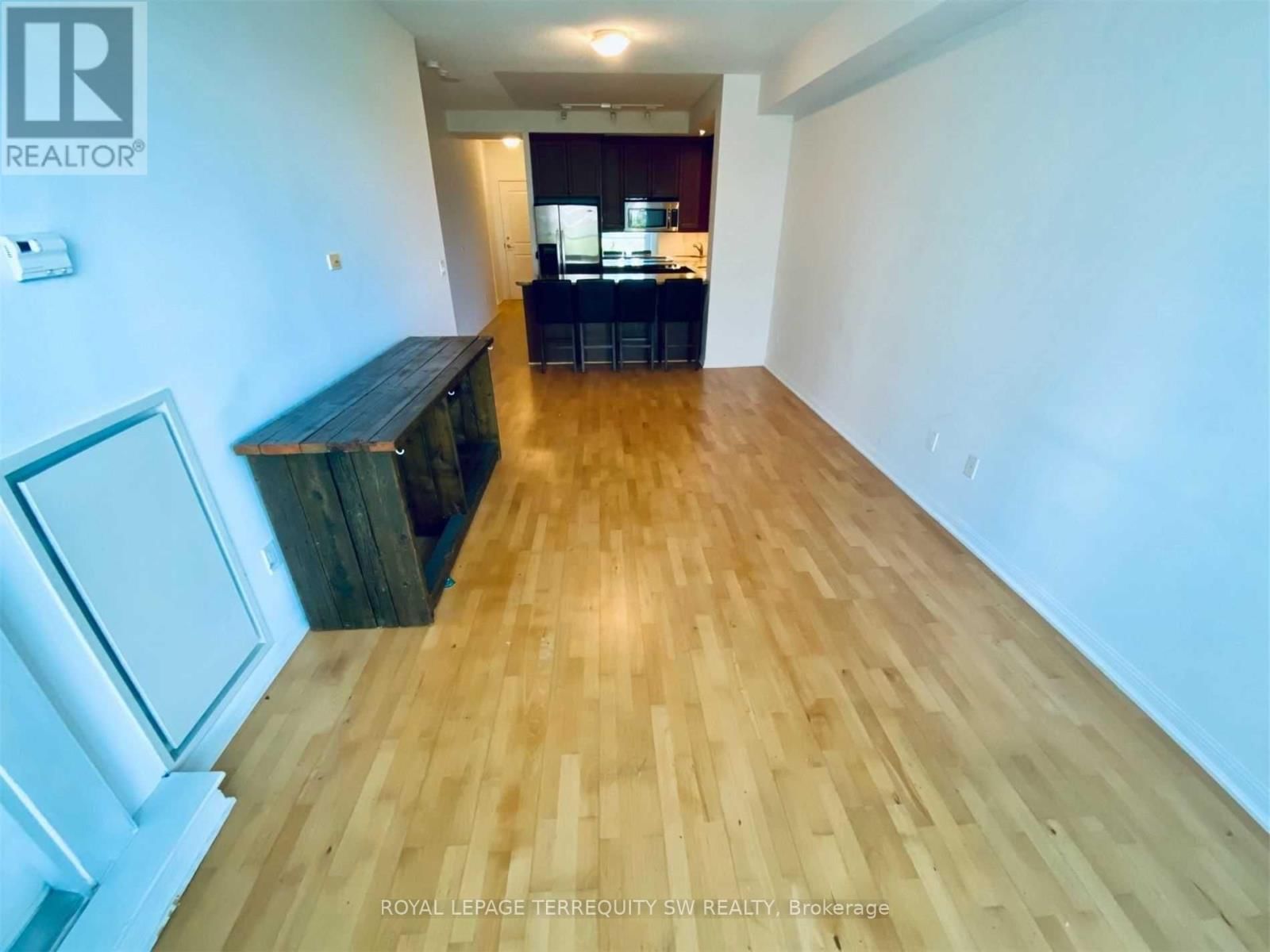 405 - 628 FLEET STREET Image 7