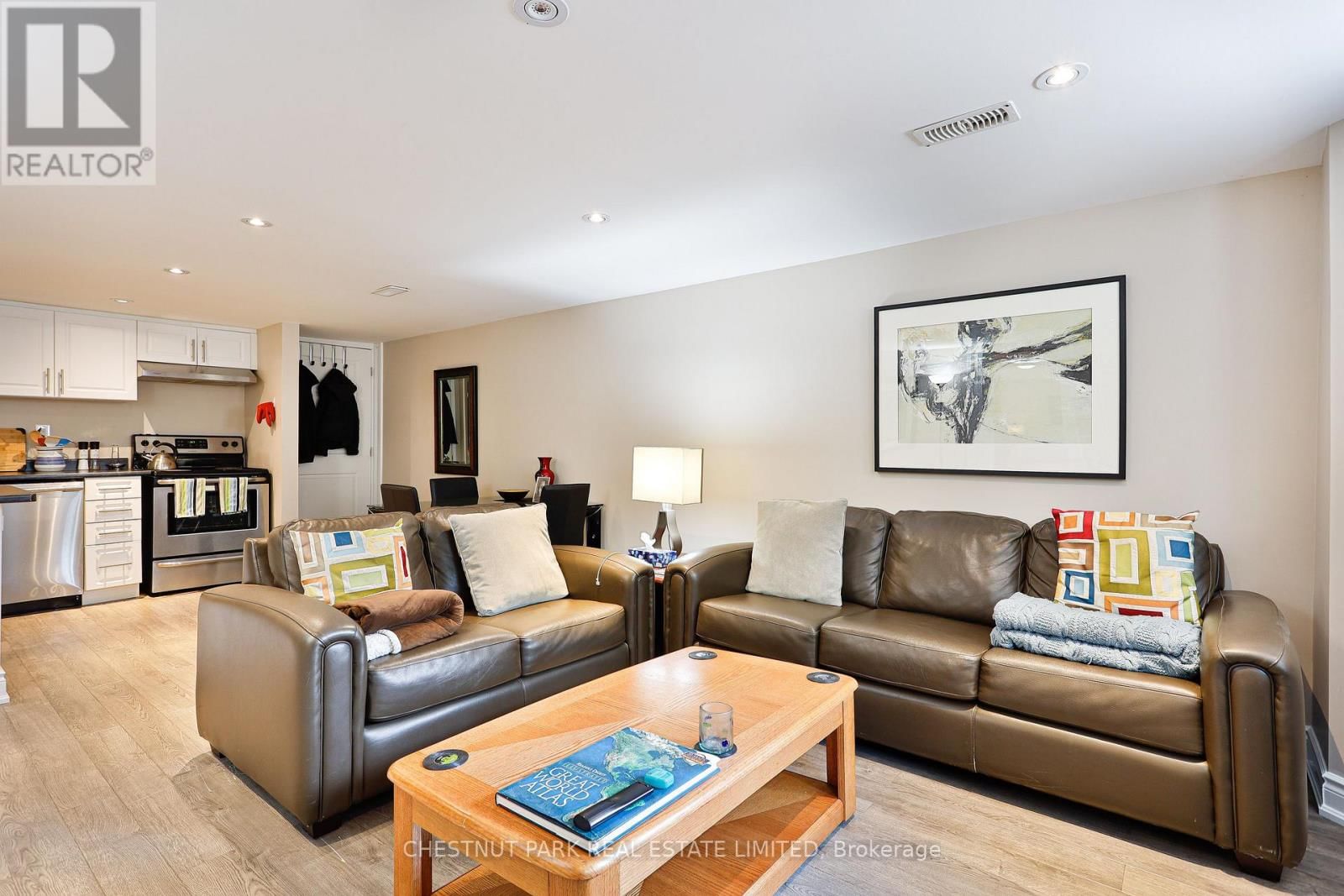 515 SPADINA ROAD Image 4