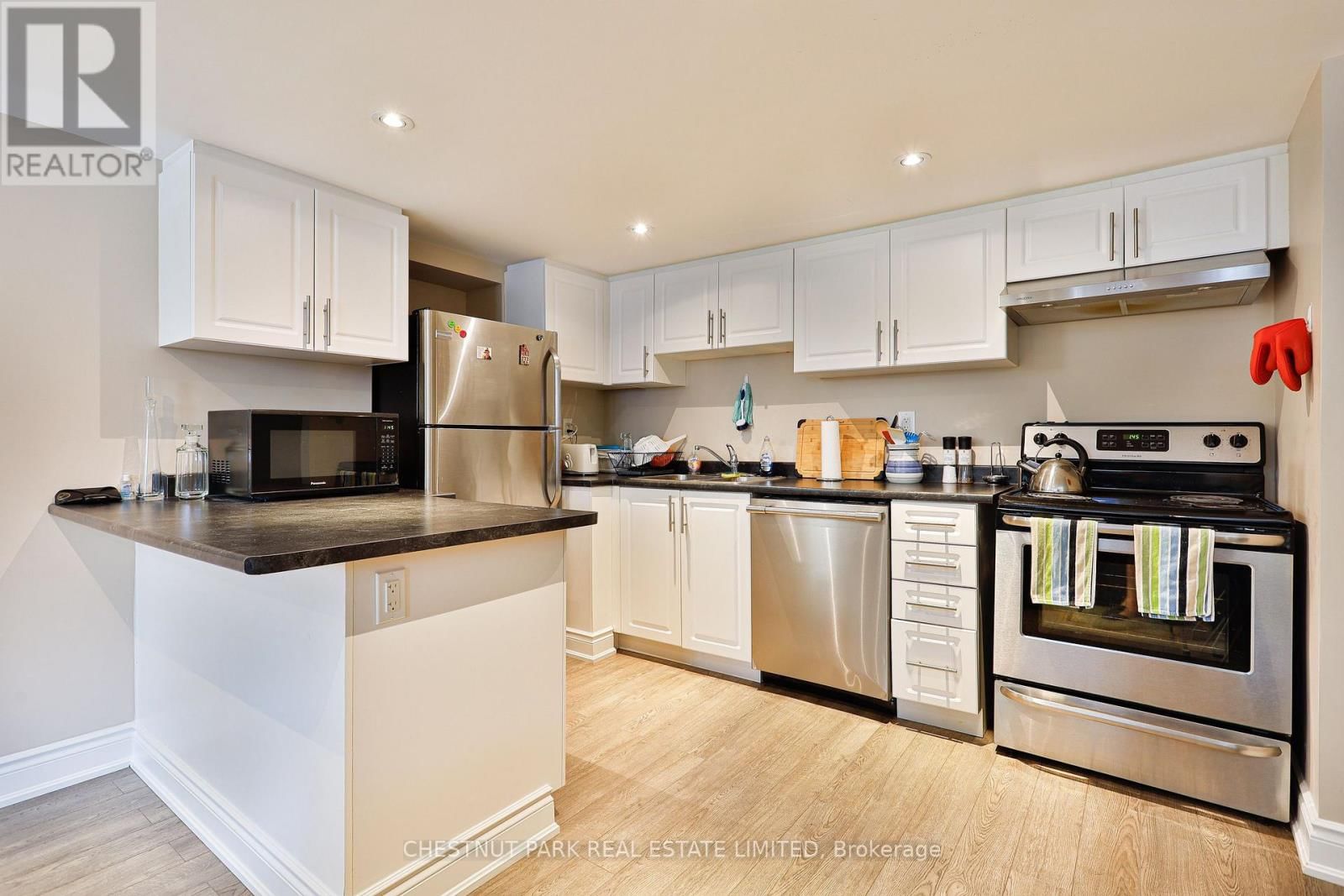 515 SPADINA ROAD Image 7