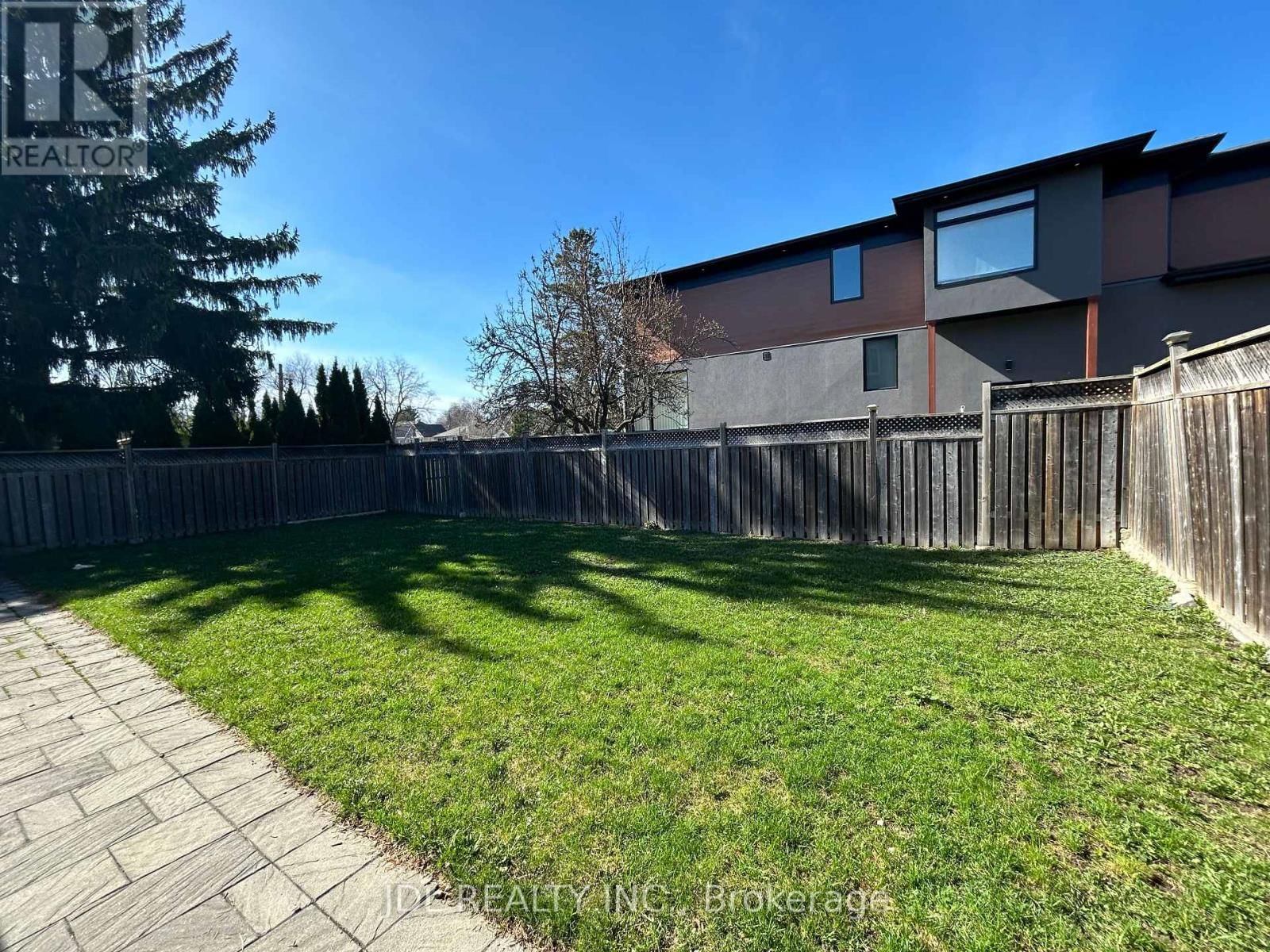 Basement - 64 CHURCHILL AVE AVENUE Image 13