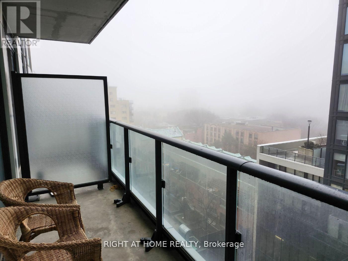 938 - 251 JARVIS STREET Image 26