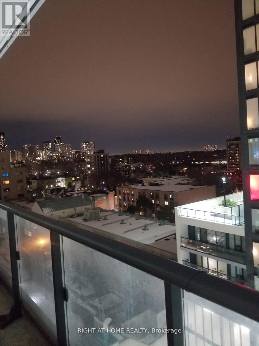 938 - 251 JARVIS STREET Image 27