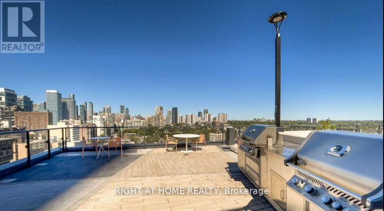 938 - 251 JARVIS STREET Image 30