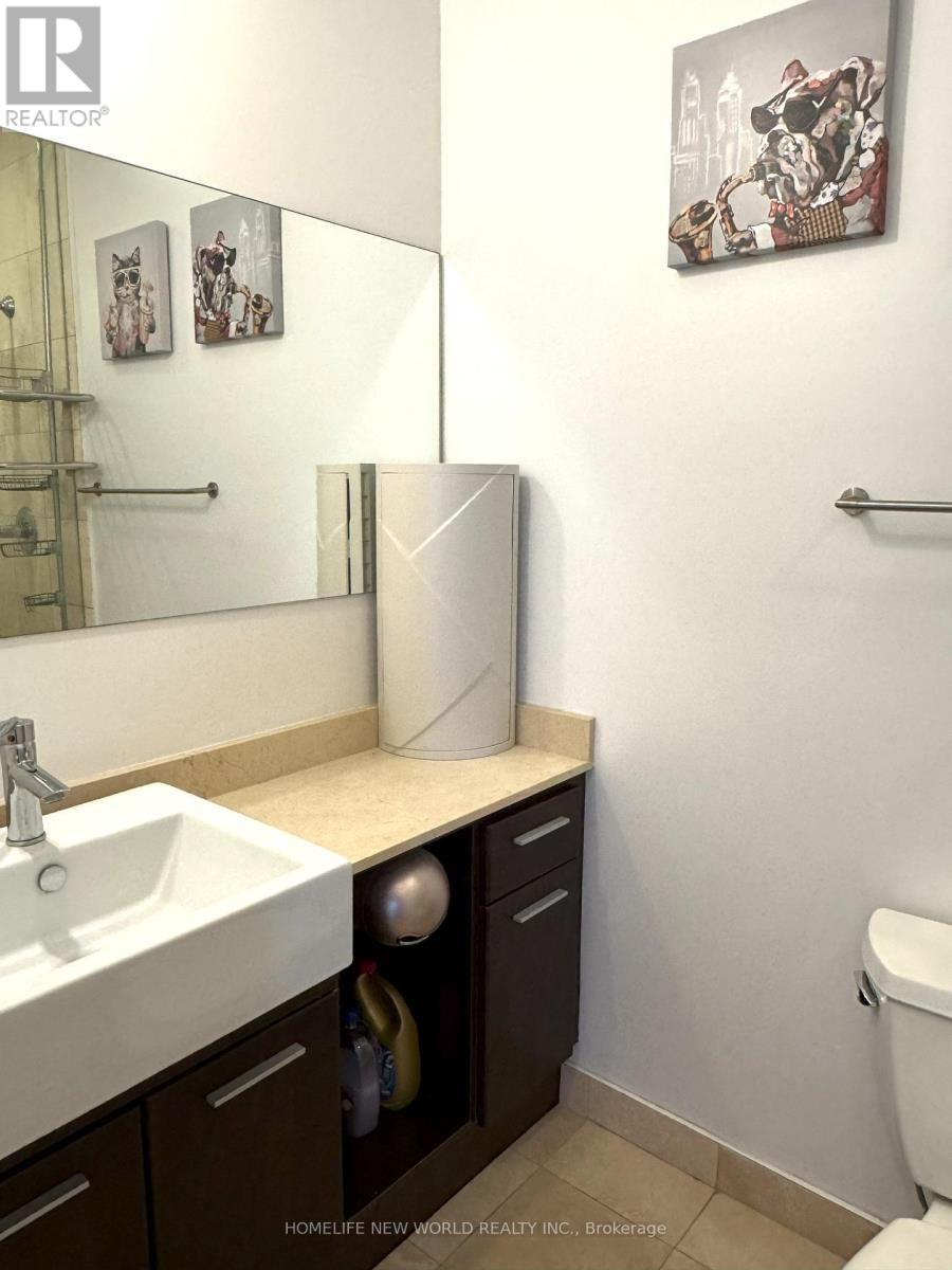 Ph206 - 770 BAY STREET Image 14