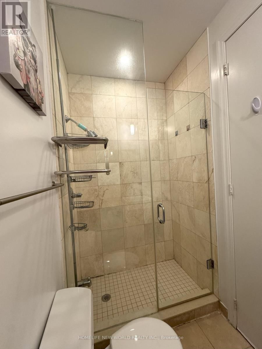 Ph206 - 770 BAY STREET Image 17