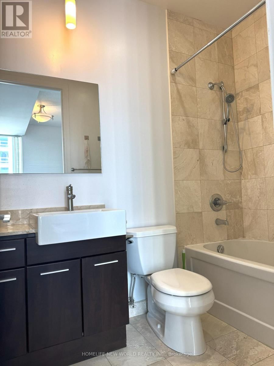 Ph206 - 770 BAY STREET Image 24