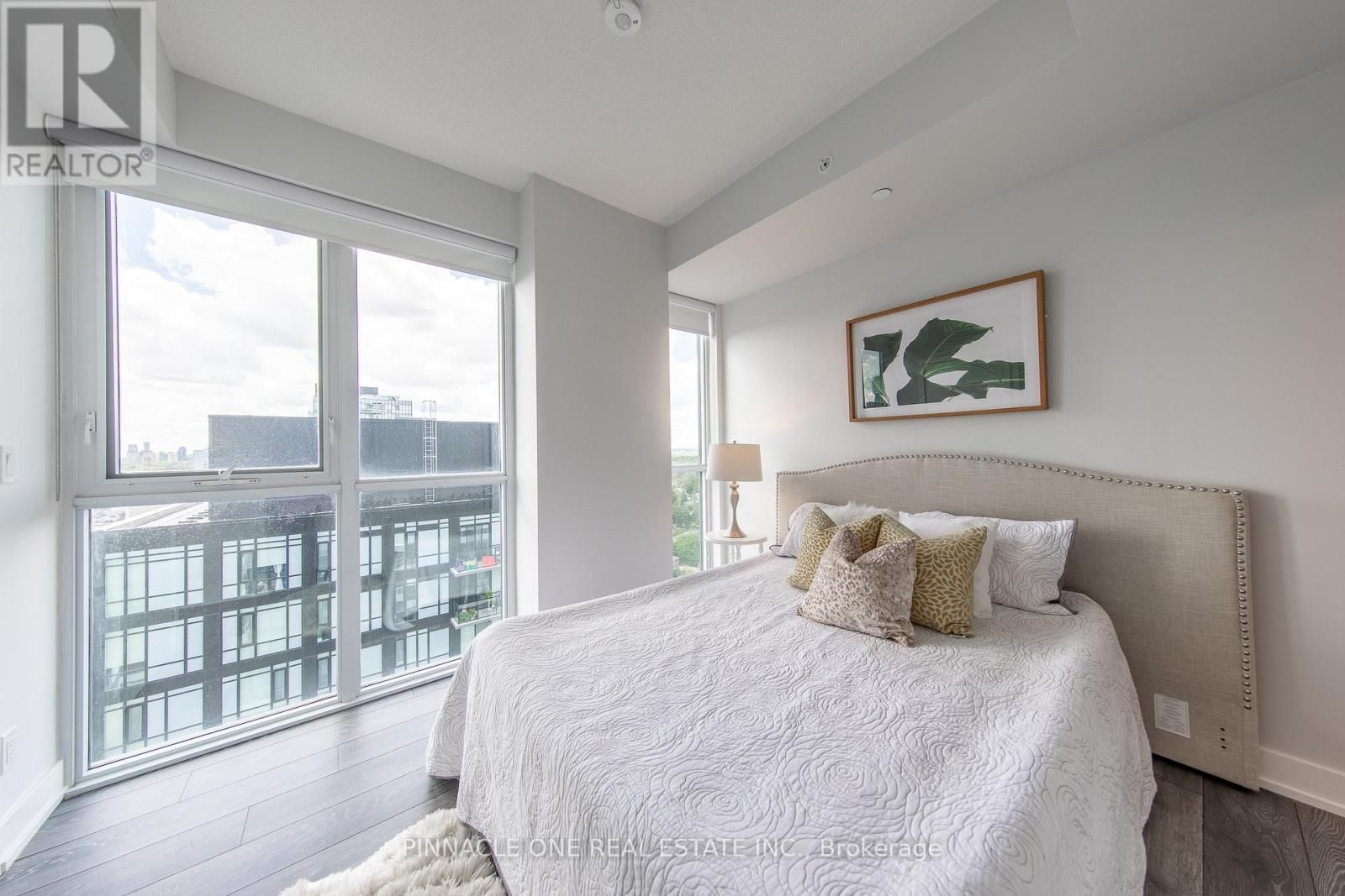 1502 - 180 FAIRVIEW MALL DRIVE Image 14