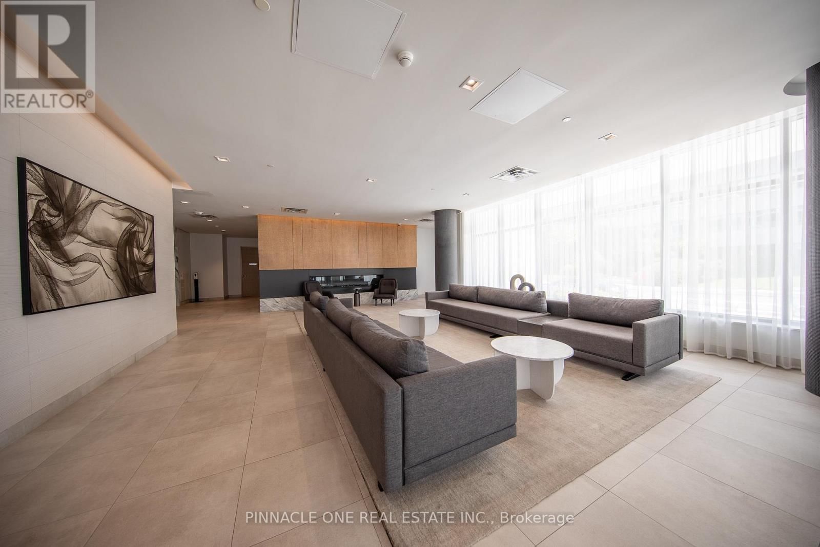 1502 - 180 FAIRVIEW MALL DRIVE Image 20