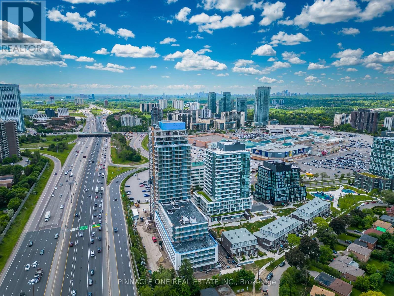 1502 - 180 FAIRVIEW MALL DRIVE Image 24