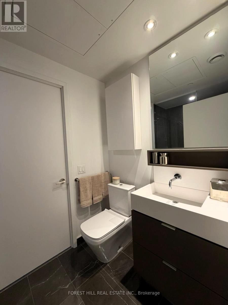 1004 - 5 SOUDAN AVENUE Image 25