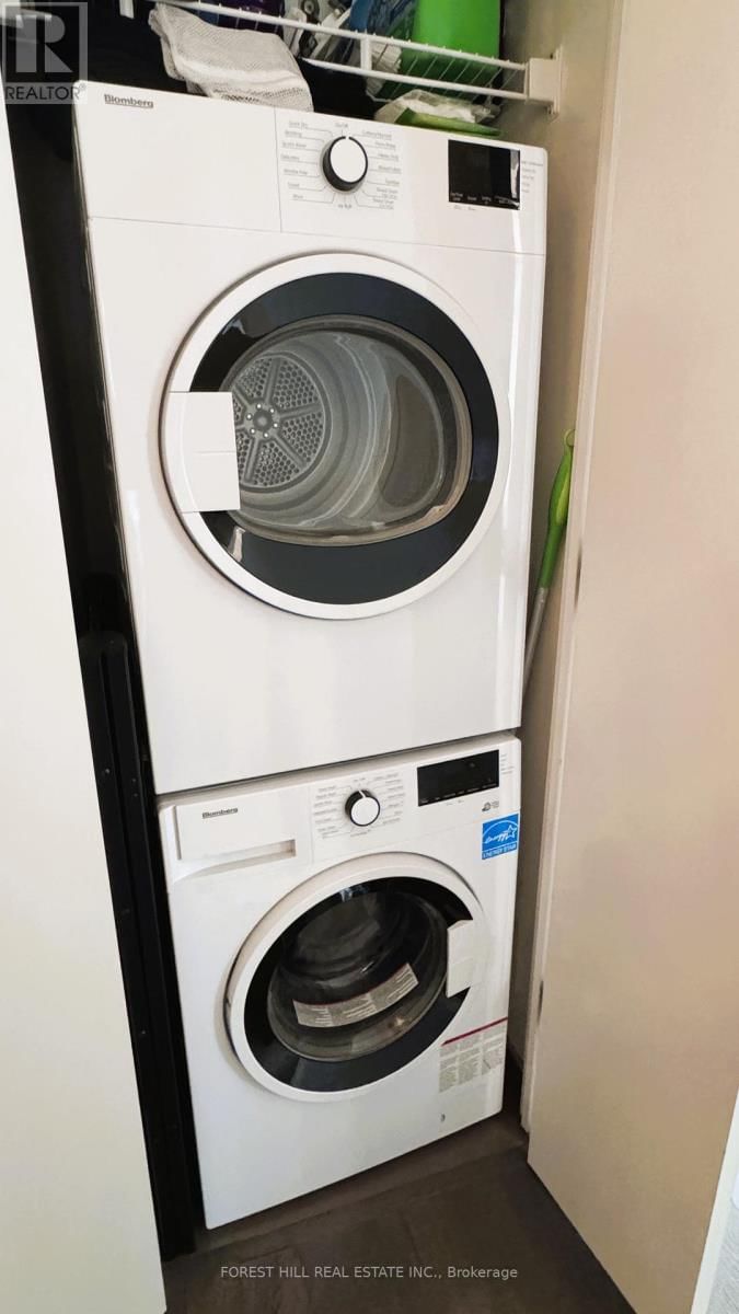 1004 - 5 SOUDAN AVENUE Image 27