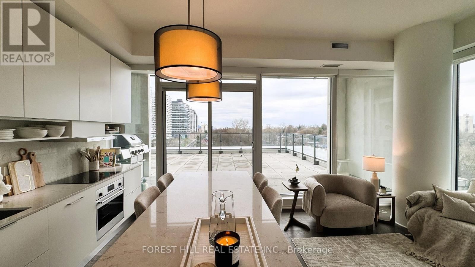 1004 - 5 SOUDAN AVENUE Image 8