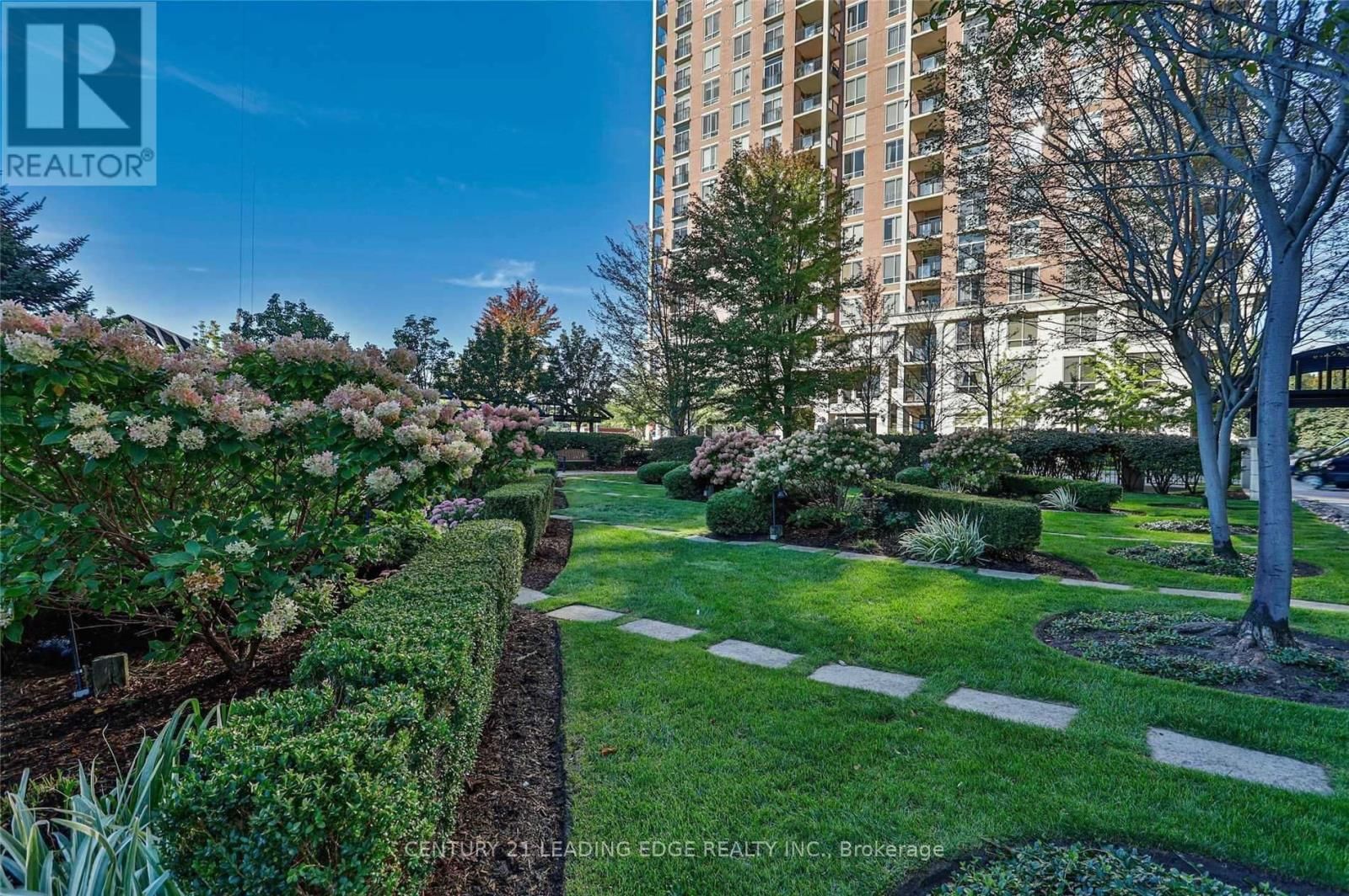 1208 - 1101 LESLIE STREET Image 19