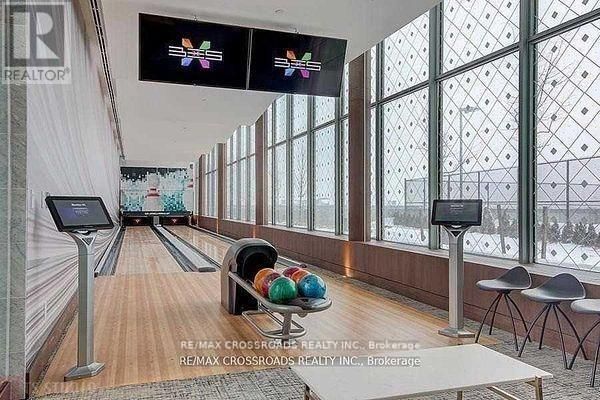 1003 - 115 MCMAHON DRIVE Image 35