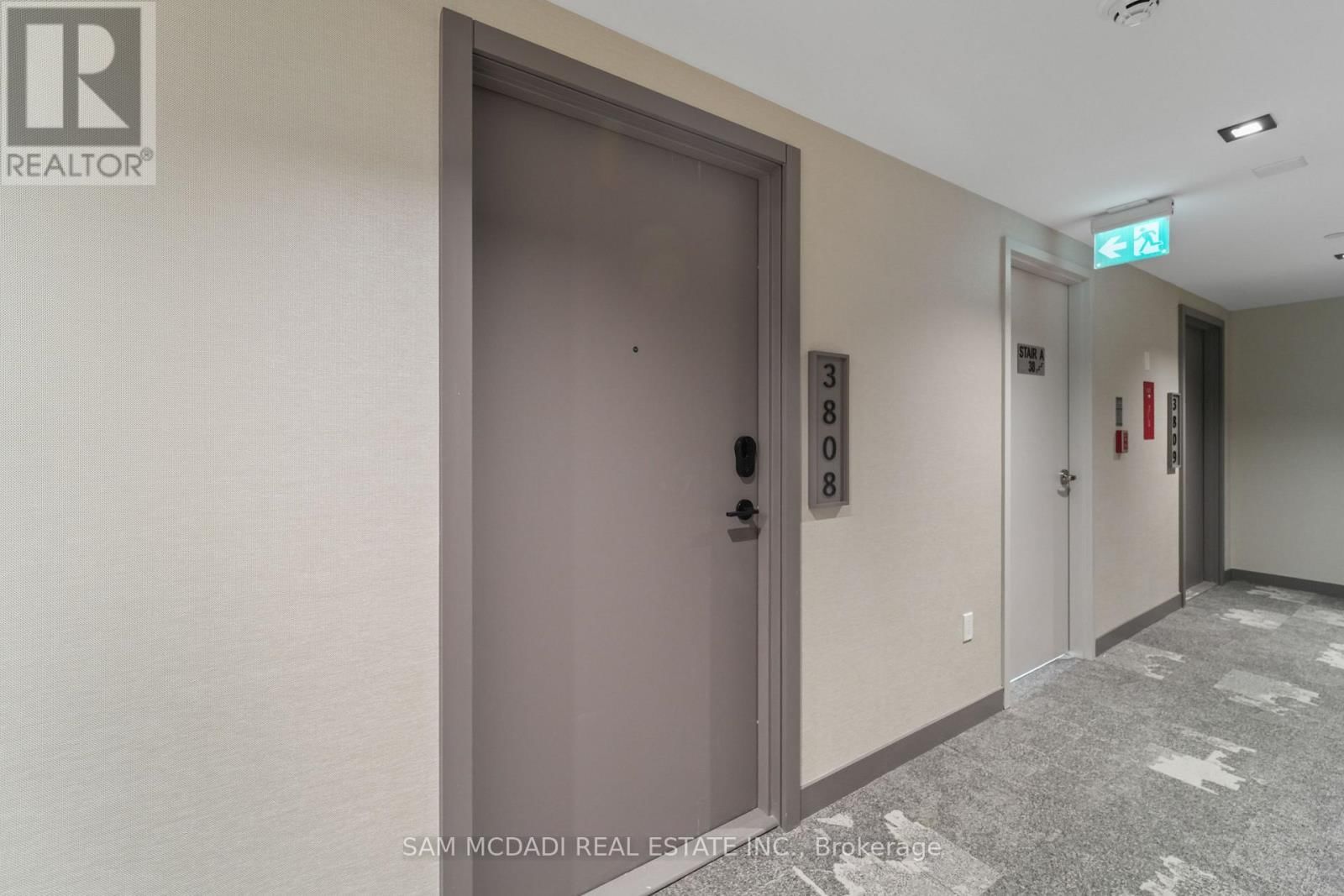 3808 - 634 CHURCH STREET Image 3