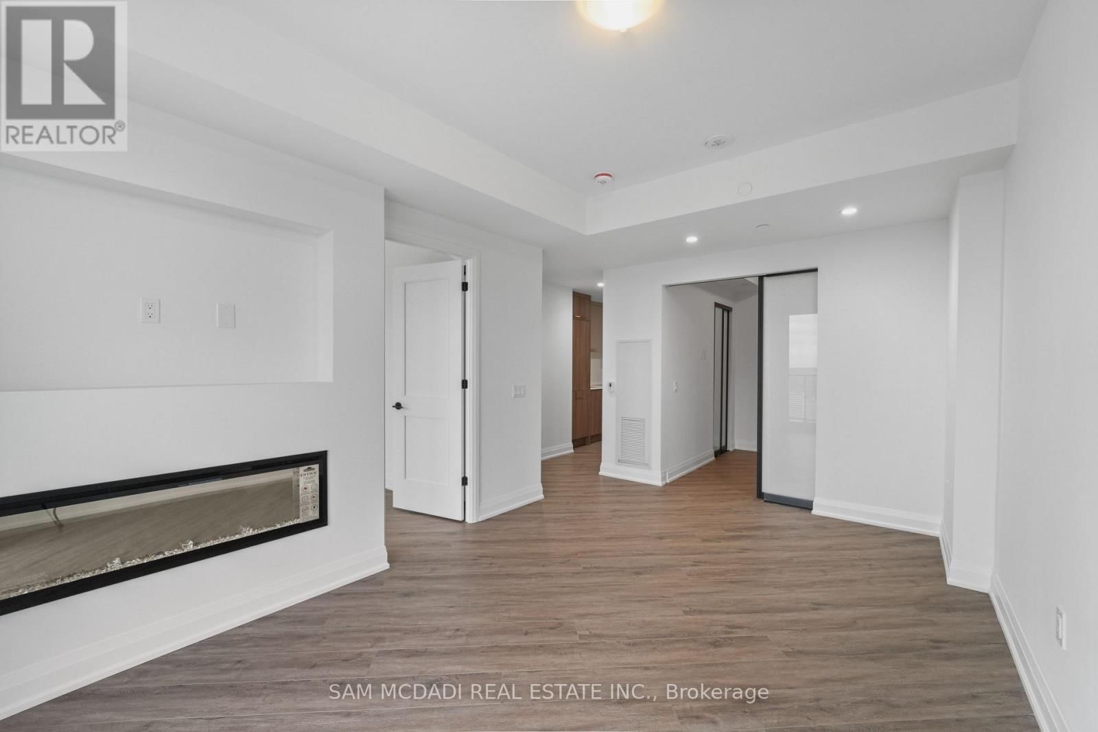 3808 - 634 CHURCH STREET Image 7