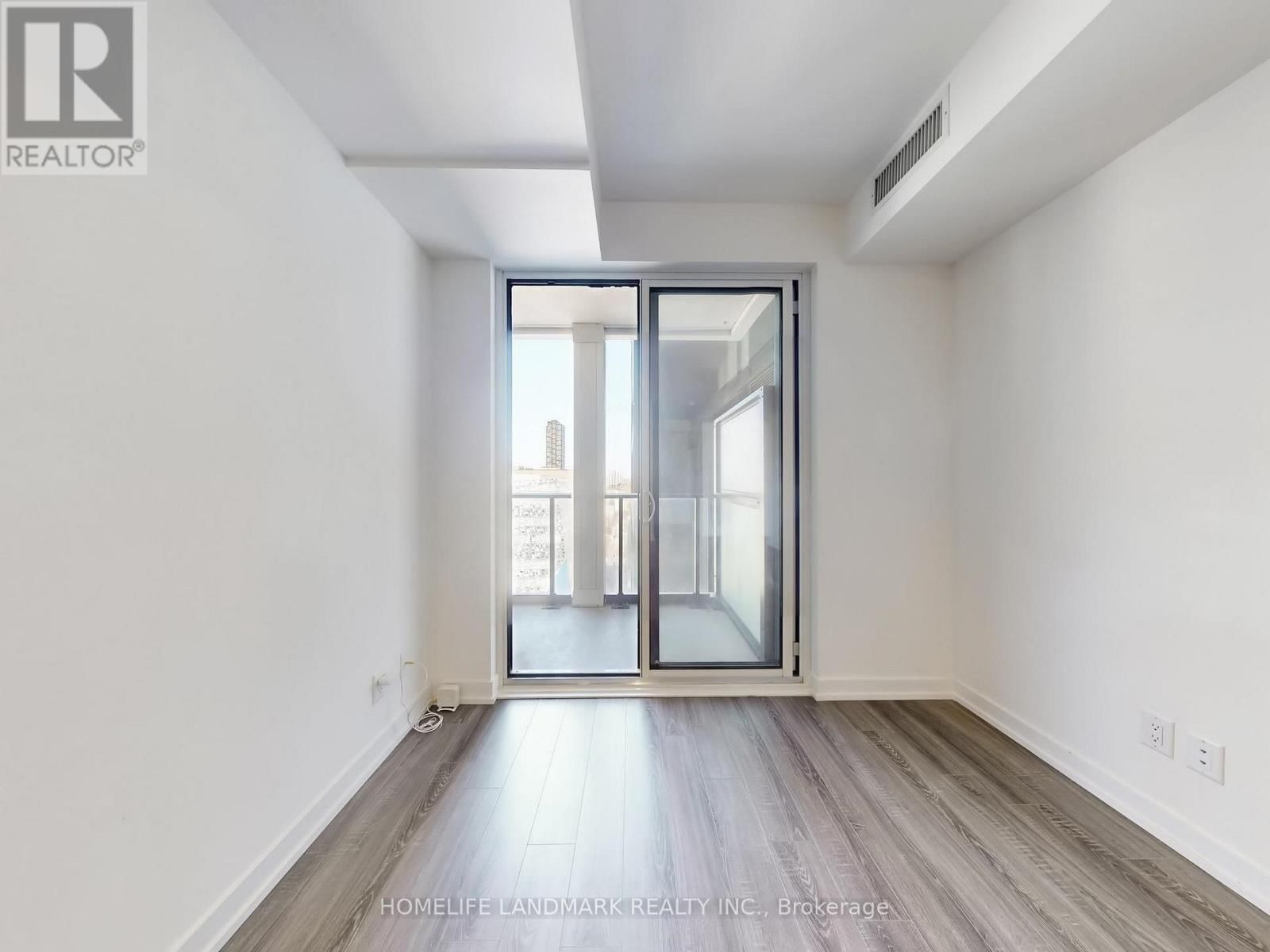 1419 - 20 EDWARD STREET Image 17