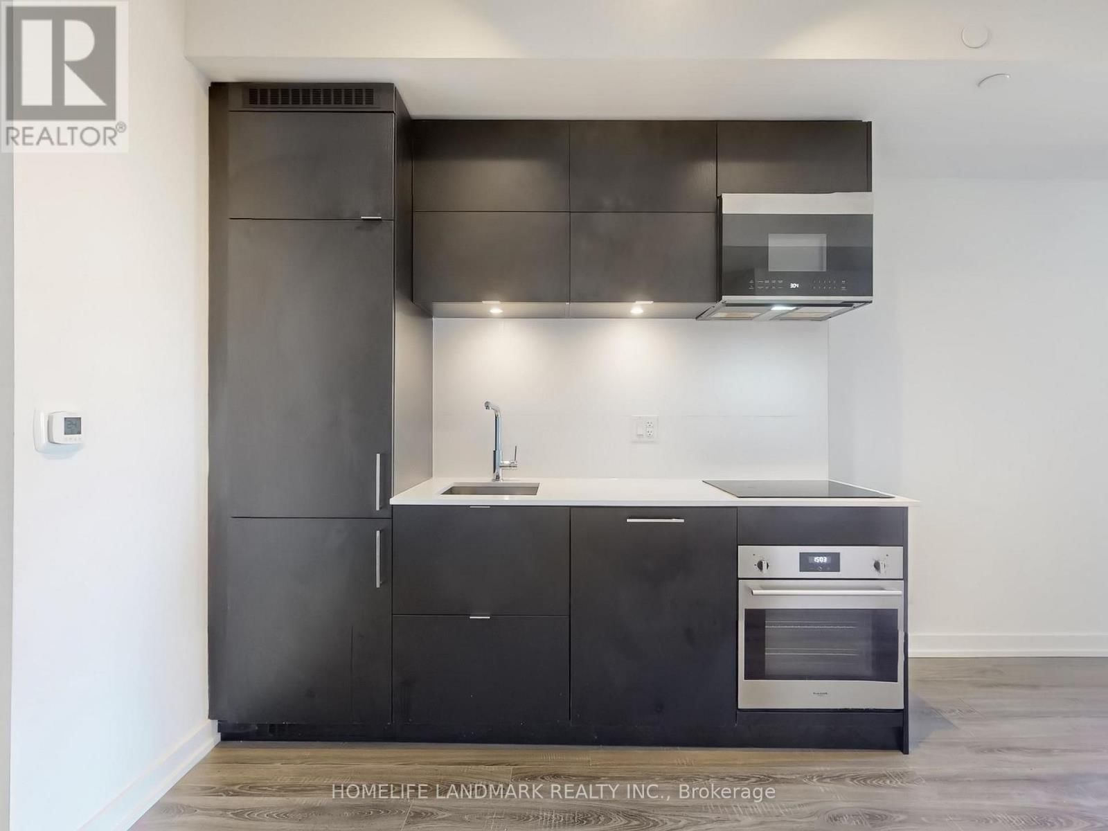 1419 - 20 EDWARD STREET Image 20