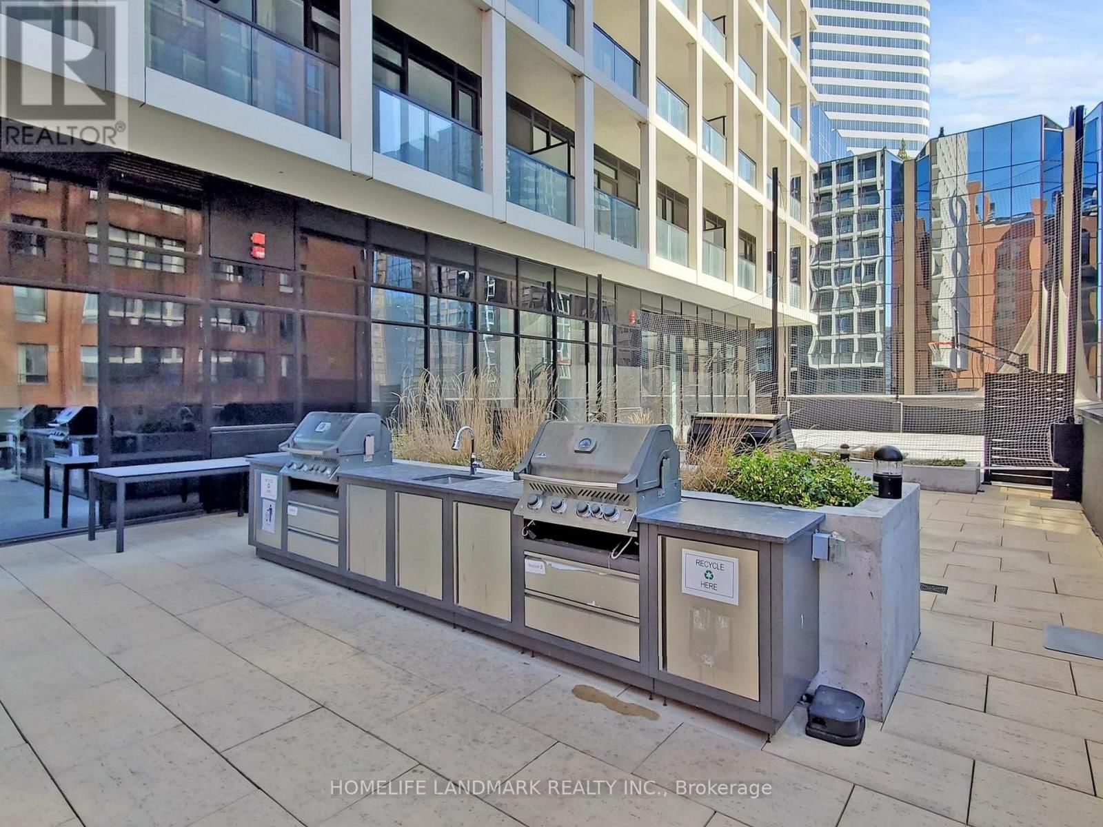 1419 - 20 EDWARD STREET Image 39