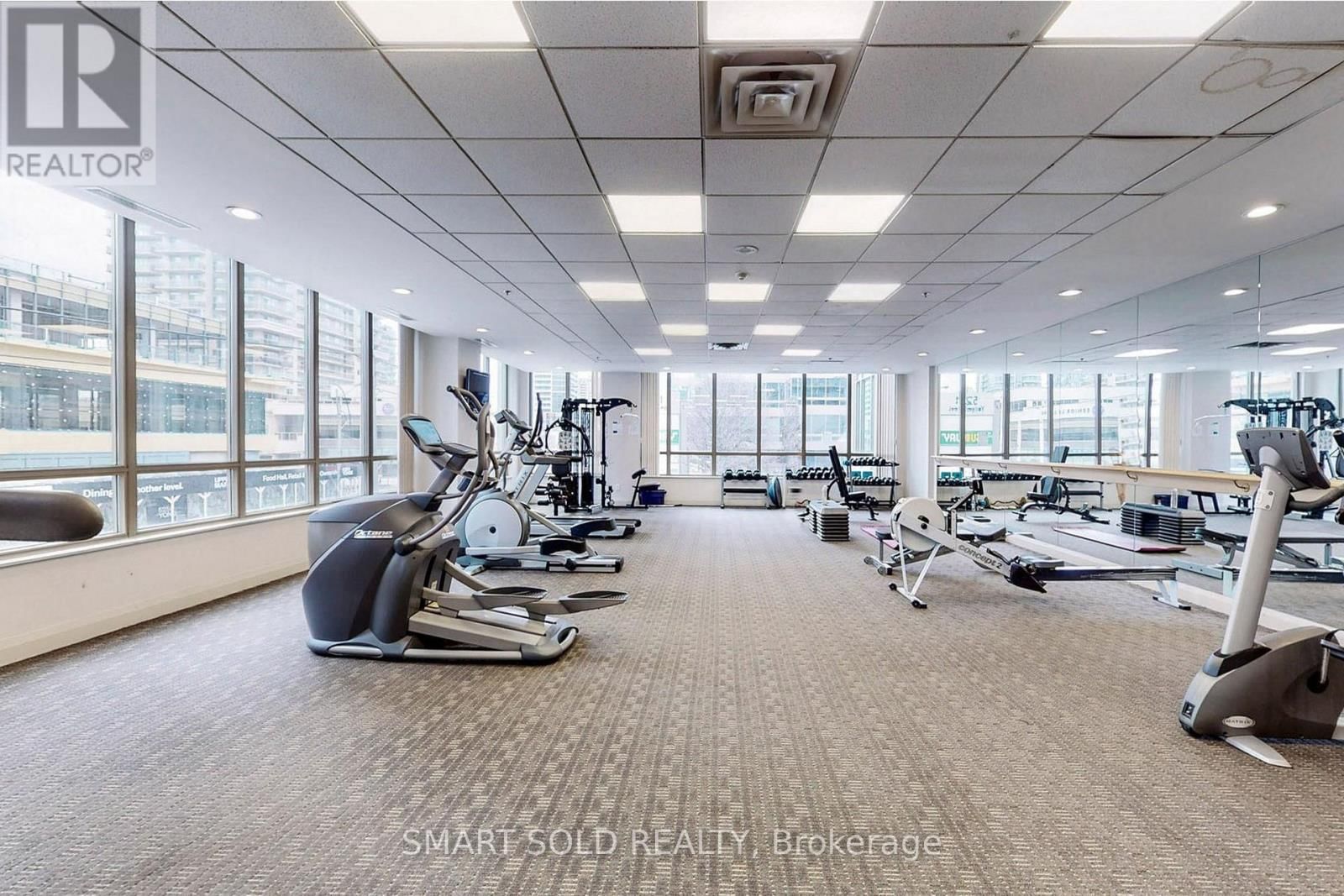 1512 - 18 PARKVIEW AVENUE Image 20